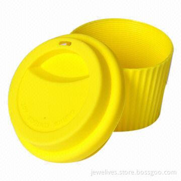 Porcelain Coffee Cup with Silicone Lid and Band